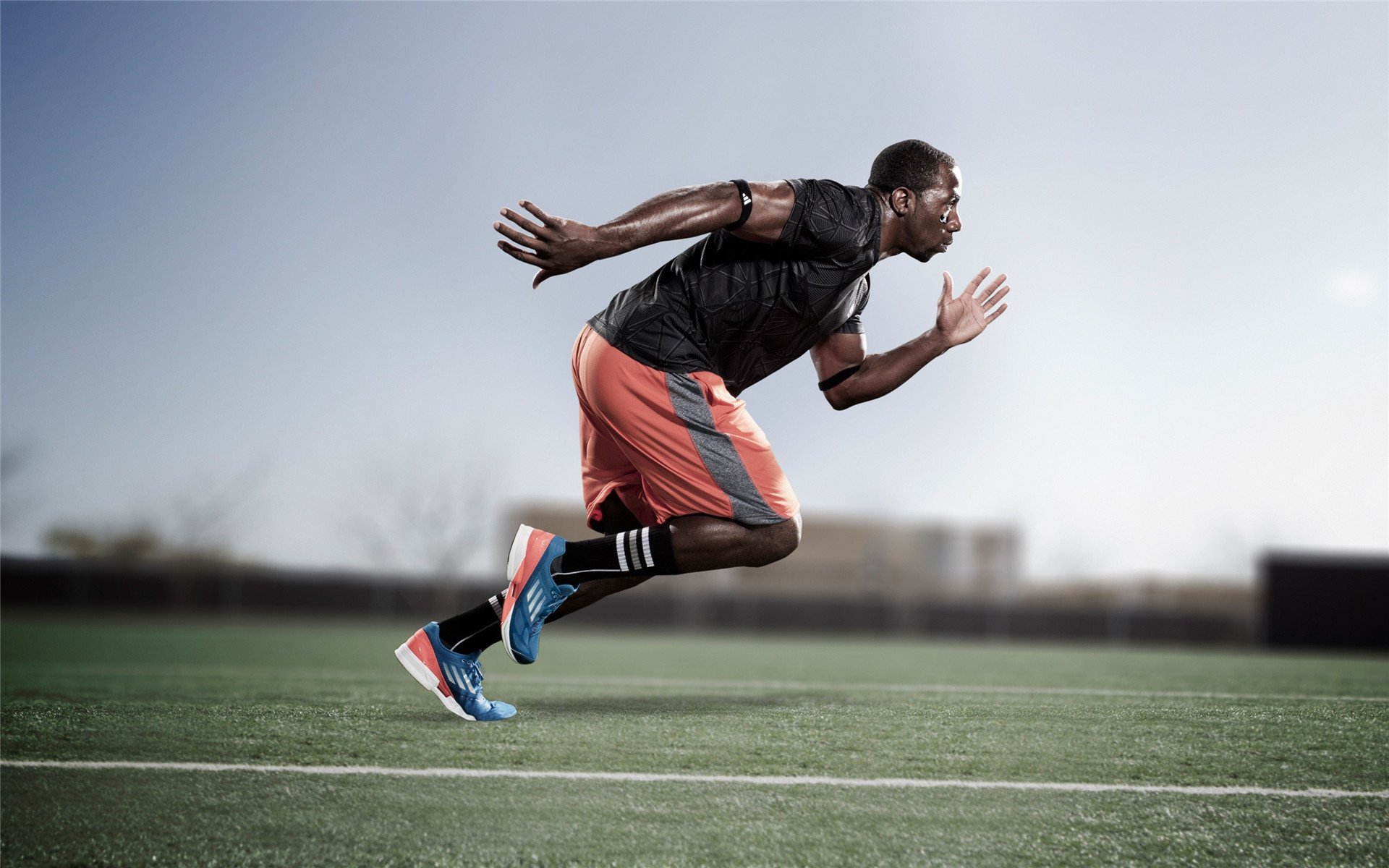 新闻中心组织员工培训活动,开展新闻培训